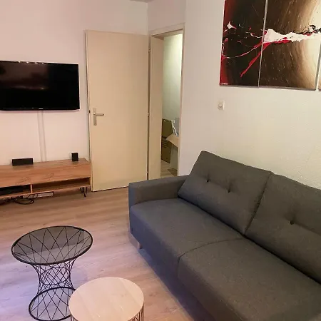 Ferienwohnung Beau T2 Au Calme Et Au Centre De Straßburg Exterior foto